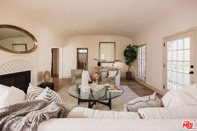 11026 Hortense Street, North Hollywood CA: https://media.crmls.org/mediaz/32ff4c9b-1f76-4f27-9858-a418dd5f0f82.jpg