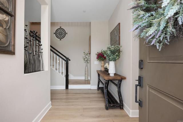 Detail Gallery Image 2 of 42 For 12611 Stella Ln, San Diego,  CA 92129 - 4 Beds | 3/1 Baths