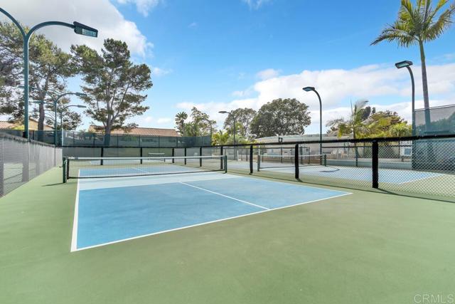 4125 PINDAR Way, Oceanside CA: https://media.crmls.org/mediaz/33004ab8-1170-4ce5-9d3c-921ae73afdbc.jpg