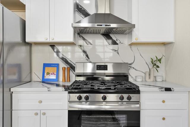 321 Johnson Avenue, Los Gatos CA: https://media.crmls.org/mediaz/3300f787-0b84-43aa-955f-9ee41a66347f.jpg