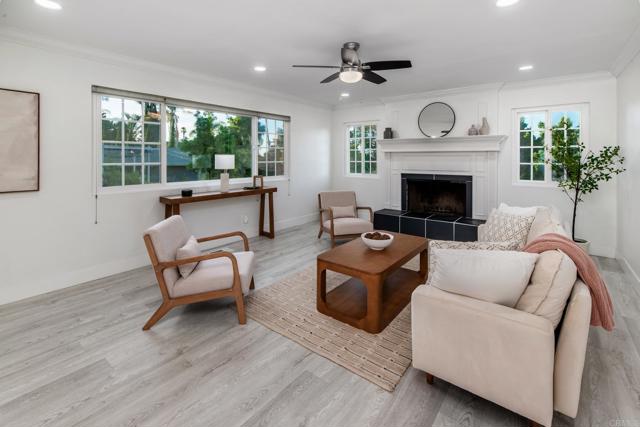 Detail Gallery Image 5 of 42 For 2175 Alta Vista Dr, Vista,  CA 92084 - 5 Beds | 3/1 Baths