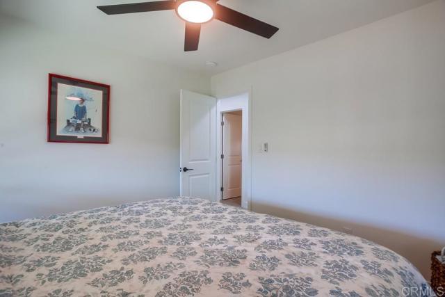 Detail Gallery Image 29 of 44 For 8301 Mission Gorge Rd #301,  Santee,  CA 92071 - 3 Beds | 2 Baths