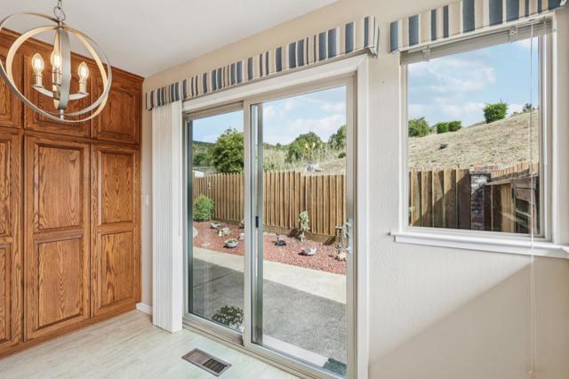 908 Park Pacifica Avenue, Pacifica CA: https://media.crmls.org/mediaz/3302ec9b-544a-4e17-8eda-7a1cc455b52e.jpg
