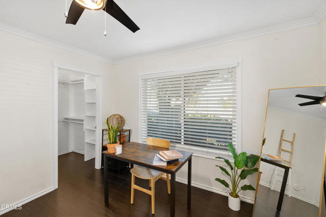 Detail Gallery Image 16 of 27 For 8231 Mason Ave #E,  Winnetka,  CA 91306 - 2 Beds | 2 Baths