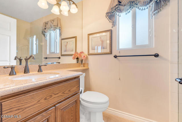 31328 Village 31, Camarillo CA: https://media.crmls.org/mediaz/33055a89-f561-4b71-a4a2-43ee76c60626.jpg