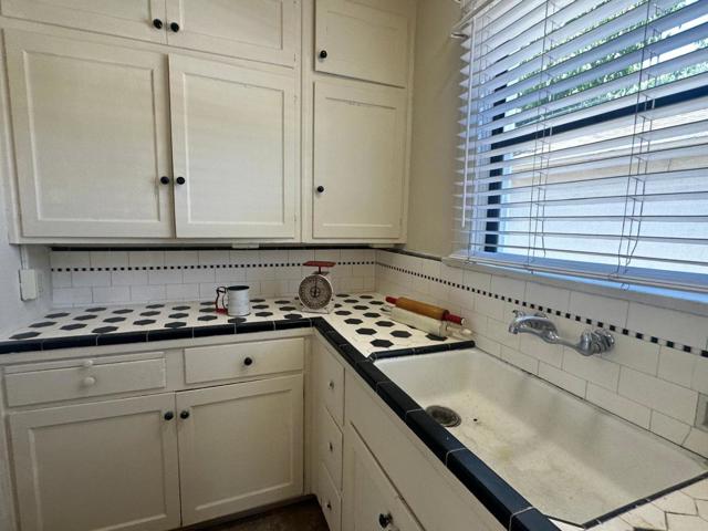 0 Ellis St, King City CA: https://media.crmls.org/mediaz/330744ed-004f-4056-b121-20b249ae16d6.jpg