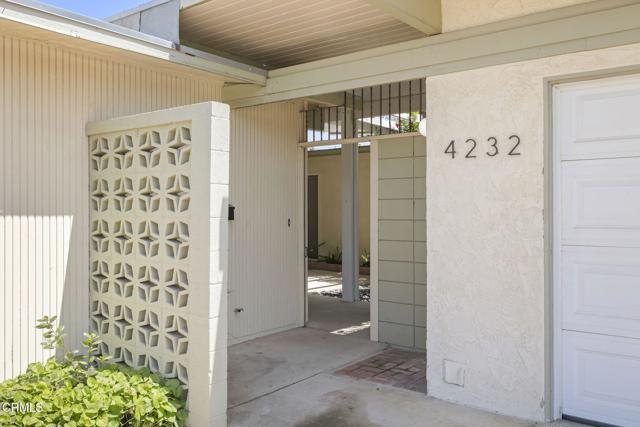 Detail Gallery Image 4 of 28 For 4232 De Paul St, Ventura,  CA 93003 - 3 Beds | 2 Baths