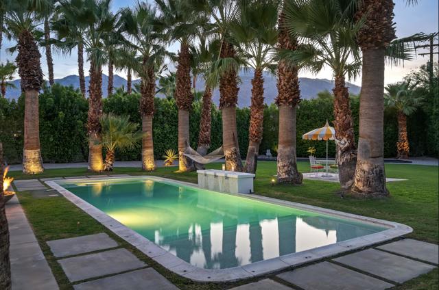 165 S Avenida Elenora, Palm Springs, CA 92262