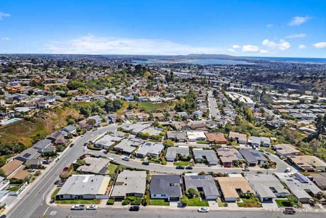 3179 Driscoll Dr., San Diego CA: https://media.crmls.org/mediaz/330807a9-fd0f-47a9-a2b2-b280544e93d7.jpg