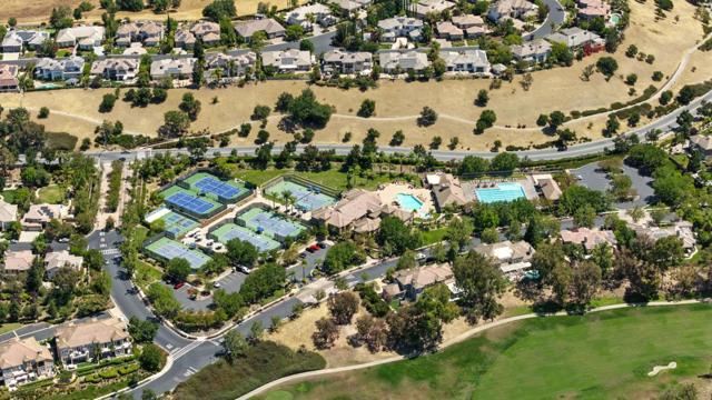 5380 Arezzo Drive, San Jose CA: https://media.crmls.org/mediaz/33088b85-6a18-4dc8-847d-6bcd9ff2d322.jpg