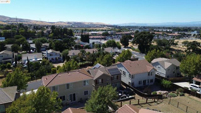 127 Delta Vista Ln, Pittsburg CA: https://media.crmls.org/mediaz/3309ca8e-3522-4d87-a5a2-865b53b07e7d.jpg