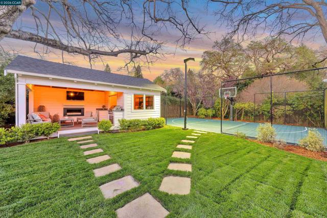 Image 50 of 53 For 942 Raintree Pl