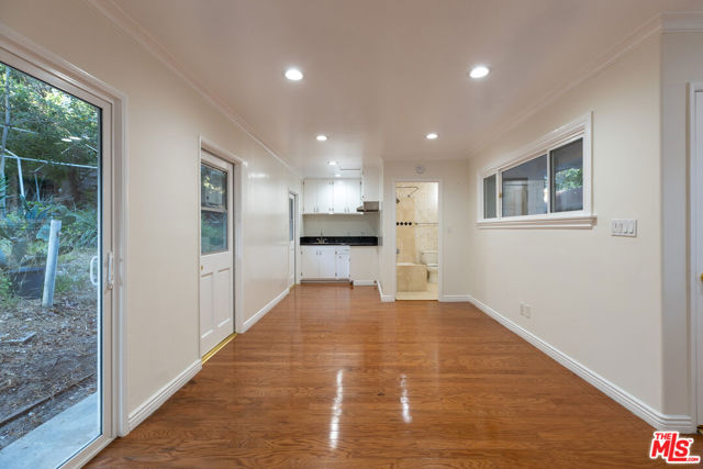 11145 W SUNSET Boulevard, Los Angeles CA: https://media.crmls.org/mediaz/330ad41e-12d3-4f53-ab57-26e4ec18a640.jpg
