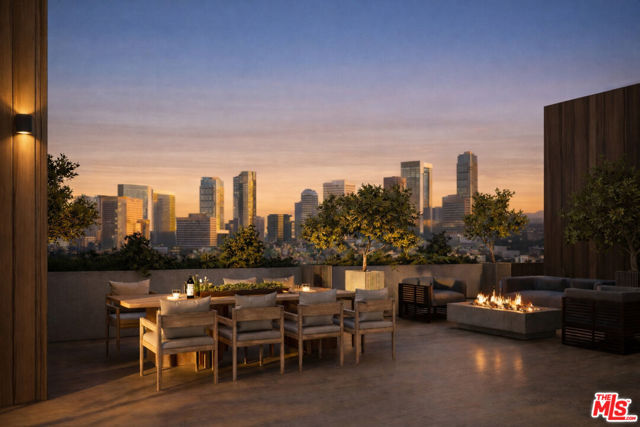 1333 S Beverly Glen Boulevard, Los Angeles CA: https://media.crmls.org/mediaz/330cb5d6-9e0c-47c2-b223-4cf8e0de6786.jpg