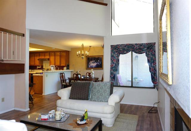 4733 Lago Vista Circle, San Jose CA: https://media.crmls.org/mediaz/330d9b7f-8b6a-44ec-a06b-7339a8f9fe02.jpg