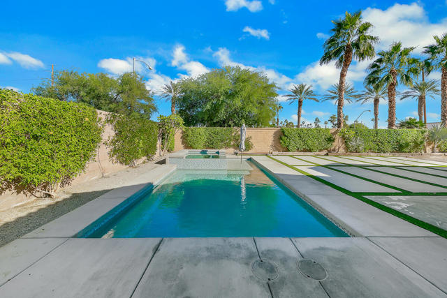 43820 Cape Cod Court, Indio CA: https://media.crmls.org/mediaz/330e0b78-60f0-4db3-bdb3-e7ebb24e6616.jpg