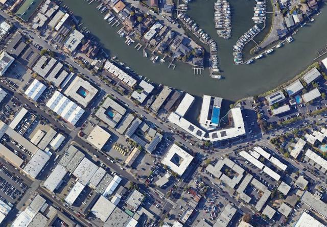 440 Canal Street, San Rafael CA: https://media.crmls.org/mediaz/330e4608-62dd-431b-b3f9-24be8d7a7431.jpg