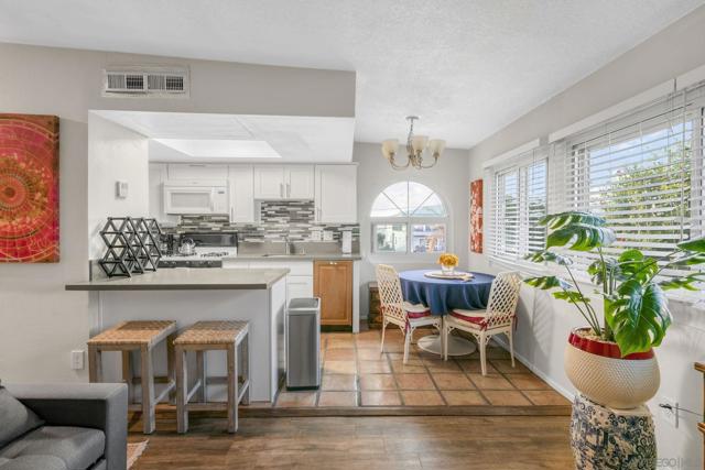 Image 37 of 48 For 2055 Albatross St