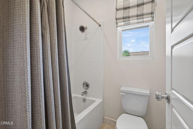 Detail Gallery Image 24 of 45 For 241 Los Altos Walk, Ventura,  CA 93004 - 3 Beds | 3 Baths
