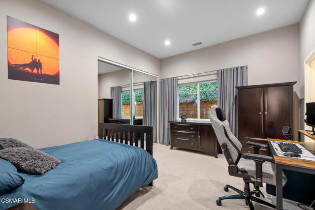 4953 Kilburn Court, Oak Park CA: https://media.crmls.org/mediaz/3314c581-c496-4d93-9824-e1e57f5e2fbe.jpg