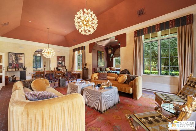 Image 10 of 65 For 1650 Avenida Sevilla