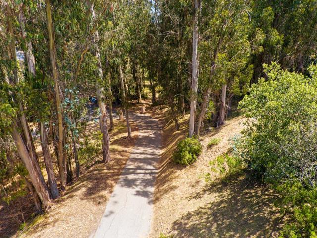739 Snyder Avenue, Aromas CA: https://media.crmls.org/mediaz/33161fdd-0b17-4429-9fa6-e32048ddace4.jpg