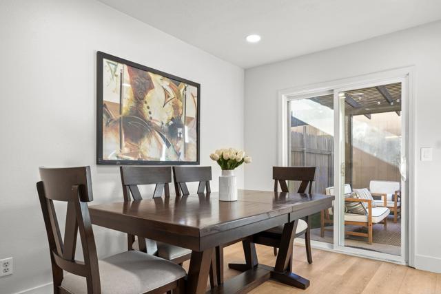 Detail Gallery Image 6 of 39 For 9543 Cottonwood Ave a,  Santee,  CA 92071 - 2 Beds | 1/1 Baths