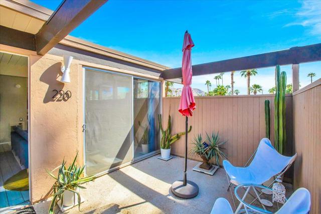 1111 E Palm Canyon Drive, Palm Springs CA: https://media.crmls.org/mediaz/33180e4b-5a88-4bf5-a5ae-0494103db4d9.jpg