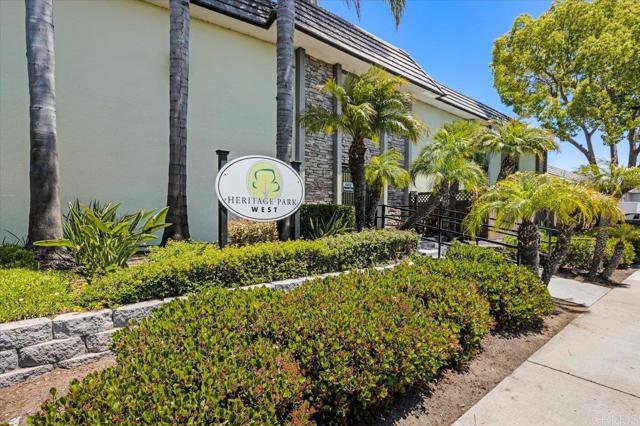 Detail Gallery Image 1 of 4 For 6602 Beadnell Way #10,  San Diego,  CA 92117 - 2 Beds | 2 Baths