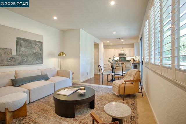 1409 Dumaine St, Concord CA: https://media.crmls.org/mediaz/3318c0de-b7f8-4d7f-a54b-24563e0f5566.jpg