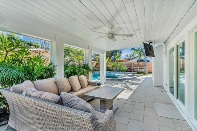 Detail Gallery Image 27 of 42 For 754 Rocking Horse Rd, Vista,  CA 92081 - 4 Beds | 3 Baths