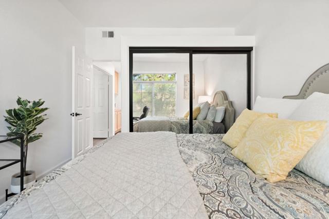 3575 Cameo Drive, Oceanside CA: https://media.crmls.org/mediaz/331ba753-66fe-4c56-98fb-2271304c71f8.jpg