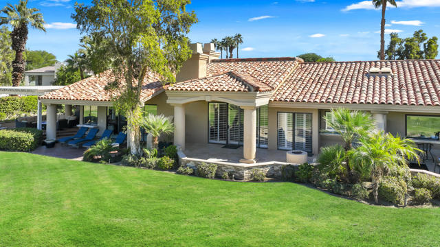 54801 Inverness Way, La Quinta CA: https://media.crmls.org/mediaz/331c96db-76c3-461a-8cc7-2a3f7a393c13.jpg