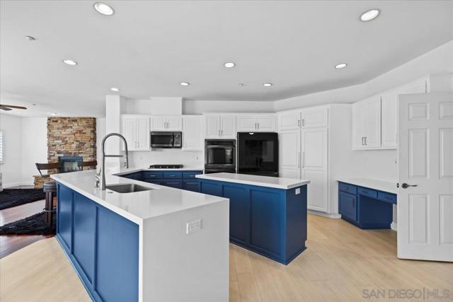 31252 North Star Way, Valley Center CA: https://media.crmls.org/mediaz/331ca092-e869-4ef8-a7b4-9891646c13ef.jpg