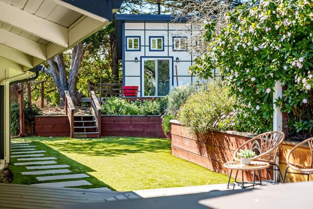 831 Calabasas Road, Watsonville CA: https://media.crmls.org/mediaz/331fa2c0-0bd6-40c5-95a2-fc79abe51c22.jpg