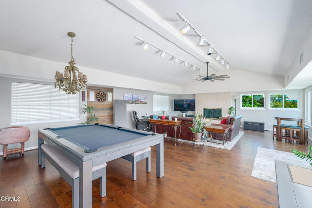 2207 Terra Bella Lane, Camarillo CA: https://media.crmls.org/mediaz/331fc02d-2cad-43a1-9eb2-63c55a4d9f5e.jpg