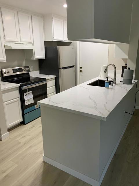 651 Encore Way, San Jose CA: https://media.crmls.org/mediaz/33208835-652c-44b8-8c90-009d580fa010.jpg