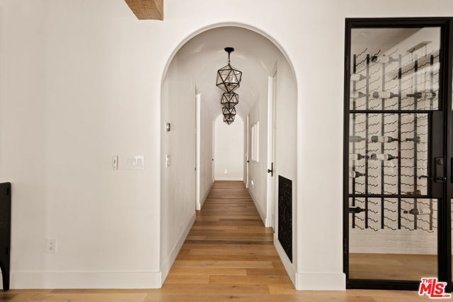 459 N Crescent Heights Boulevard, Los Angeles CA: https://media.crmls.org/mediaz/33218349-57b8-4ef7-b0bf-dee50715f0ce.jpg