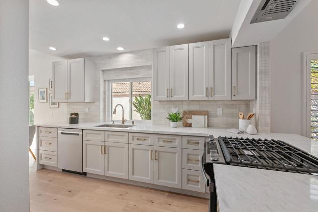 1523 Camino Linda Drive, San Marcos CA: https://media.crmls.org/mediaz/3321b03e-9e66-4da9-8d32-459ba6a09f4c.jpg