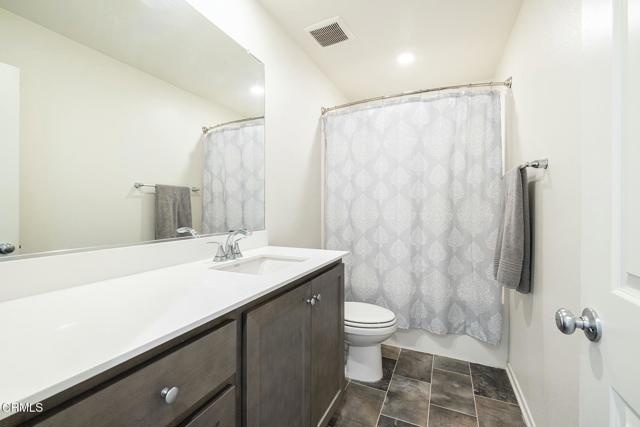 342 Fuerte Drive, Santa Paula CA: https://media.crmls.org/mediaz/33222f9b-a4ed-4749-9536-c17616532c7d.jpg