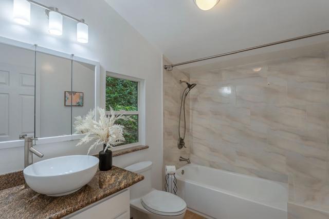 1022 Brookside Drive, Felton CA: https://media.crmls.org/mediaz/33226210-bcae-4bab-9cbd-39b02fa34574.jpg