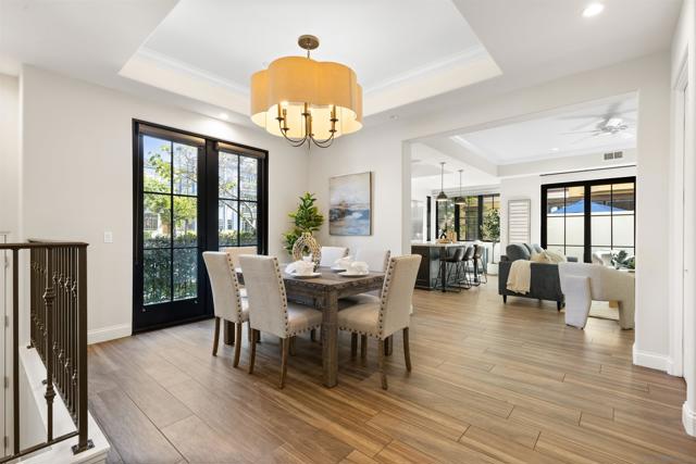 708 Silver Street, La Jolla CA: https://media.crmls.org/mediaz/3322eaa5-cdda-4da7-90bf-0603b61661d5.jpg