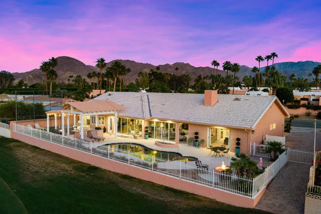 73840 Grapevine Street, Palm Desert CA: https://media.crmls.org/mediaz/3322f6f6-aa21-4a53-9c9c-ddb7ff29a16e.jpg