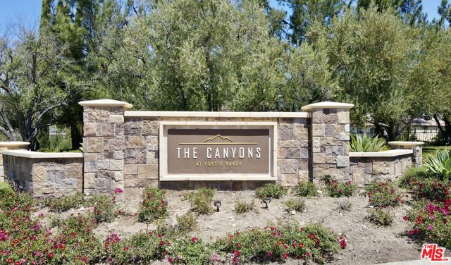 20659 W Beech Circle, Porter Ranch CA: https://media.crmls.org/mediaz/33236cc0-2231-44b6-95cd-1079d18e9a37.jpg