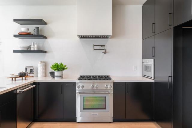 535 Creekside, Half Moon Bay CA: https://media.crmls.org/mediaz/3324665b-88a0-4746-ada3-305e6a2b6f94.jpg