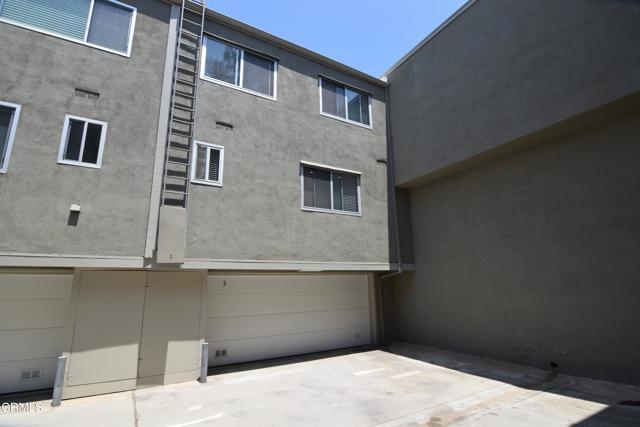 Detail Gallery Image 29 of 46 For 13340 Maxella Ave #3,  Marina Del Rey,  CA 90292 - 3 Beds | 2/1 Baths