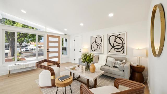 1009 Candlewood Avenue, Sunnyvale CA: https://media.crmls.org/mediaz/3324cf22-932c-45e7-a3ff-8d608f4cd981.jpg