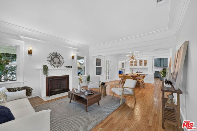 1588 West 49th Street photo 7