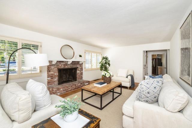 510 Valencia Drive, Los Altos CA: https://media.crmls.org/mediaz/332816d6-0ae2-4d53-a0c5-e3f3ff0c7958.jpg