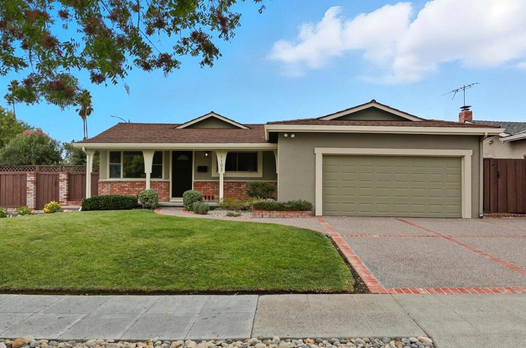 1103 Somerset Drive